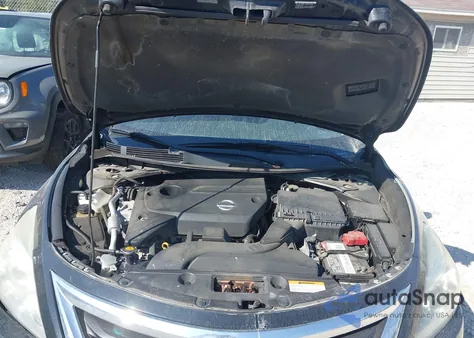 2015 Nissan Altima 2.5 Sv из США, поврежденный, VIN 1N4AL3AP7FC293837